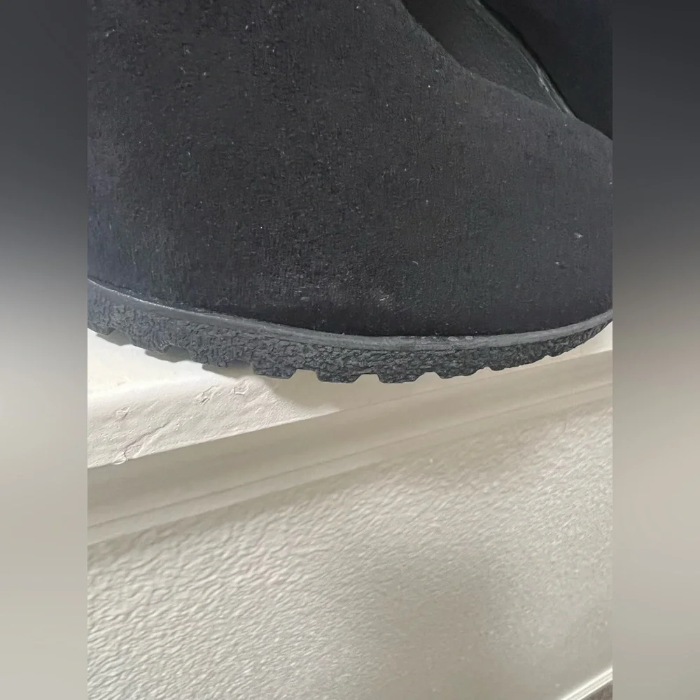 NWT A.N.A. Fur Trimmed Wedge Boot 8 - Picture 10 of 10